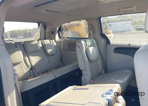 2012 Chrysler Town & Country Touring-L from USA, damaged, VIN 2C4RC1CG4CR363795